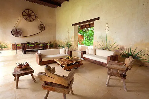 Hacienda Baspul Hotel Xcanatun Merida